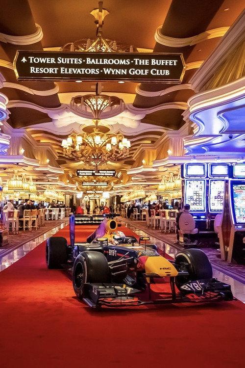 ¡Vamos, Vegas! 2023 official movie poster