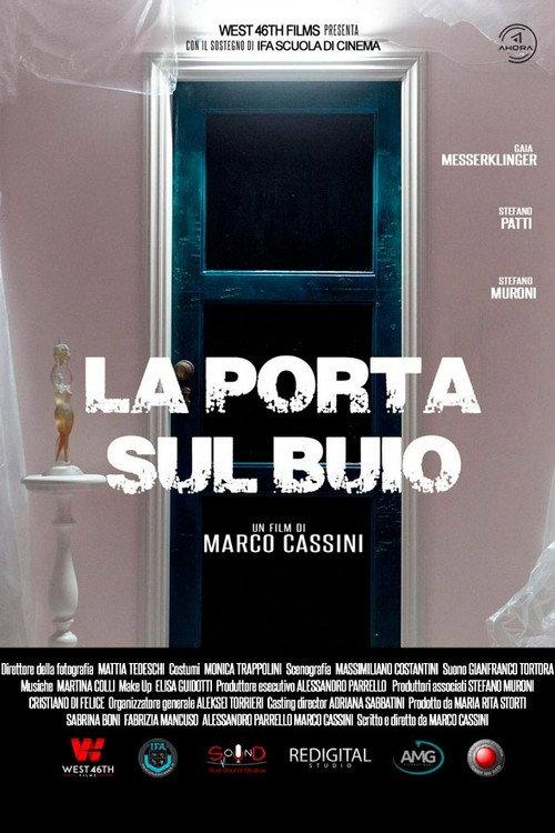 La porta sul buio 2018 official movie poster