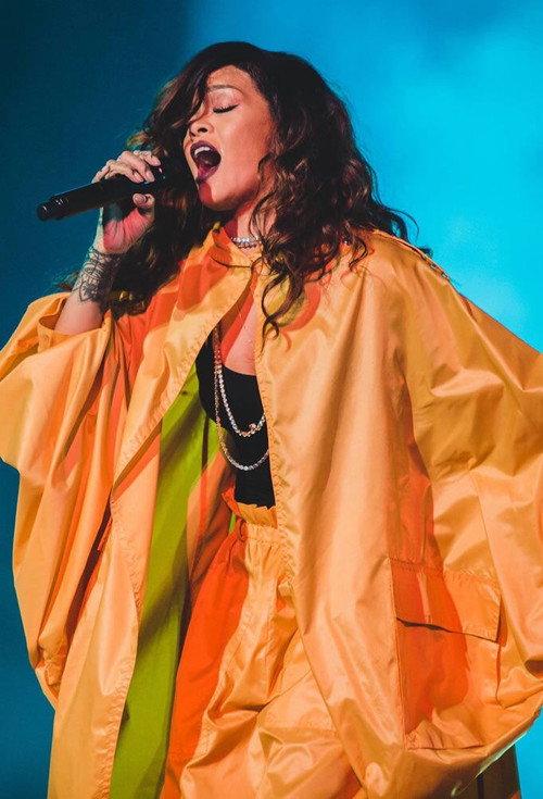 Rihanna: Rock in Rio 2015 official movie poster