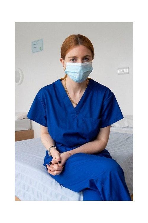 Stacey Dooley: Back on the Psych Ward 2021 official movie poster