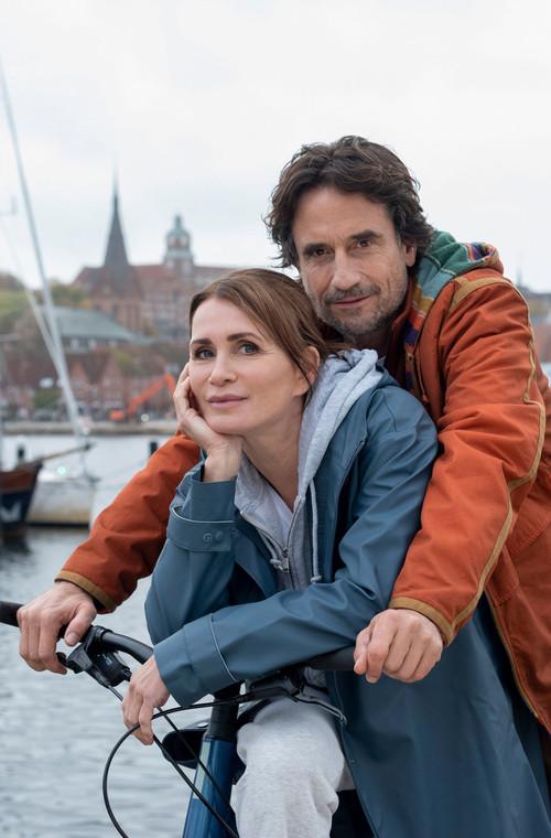 Schule am Meer - Unter einem Dach 2025 official movie poster