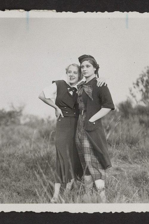 Jeunes filles en liberté 1934 official movie poster