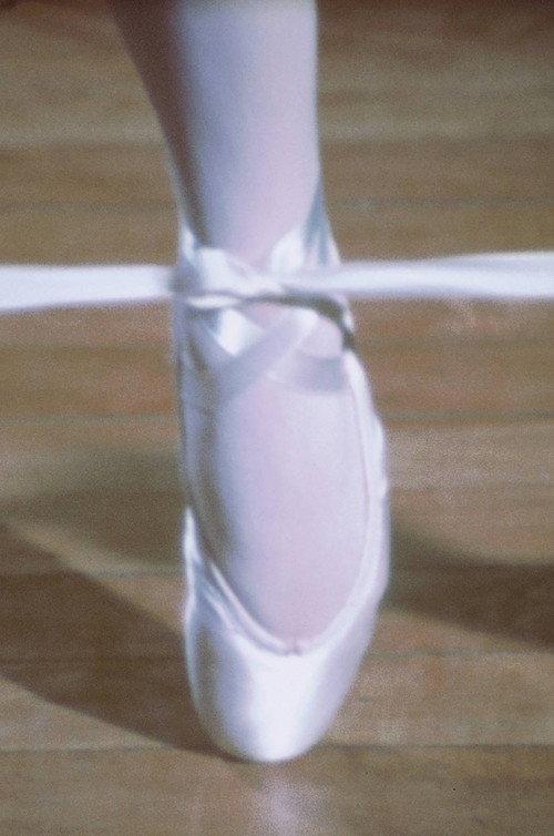 A Ballet Shoe 1975 official movie poster