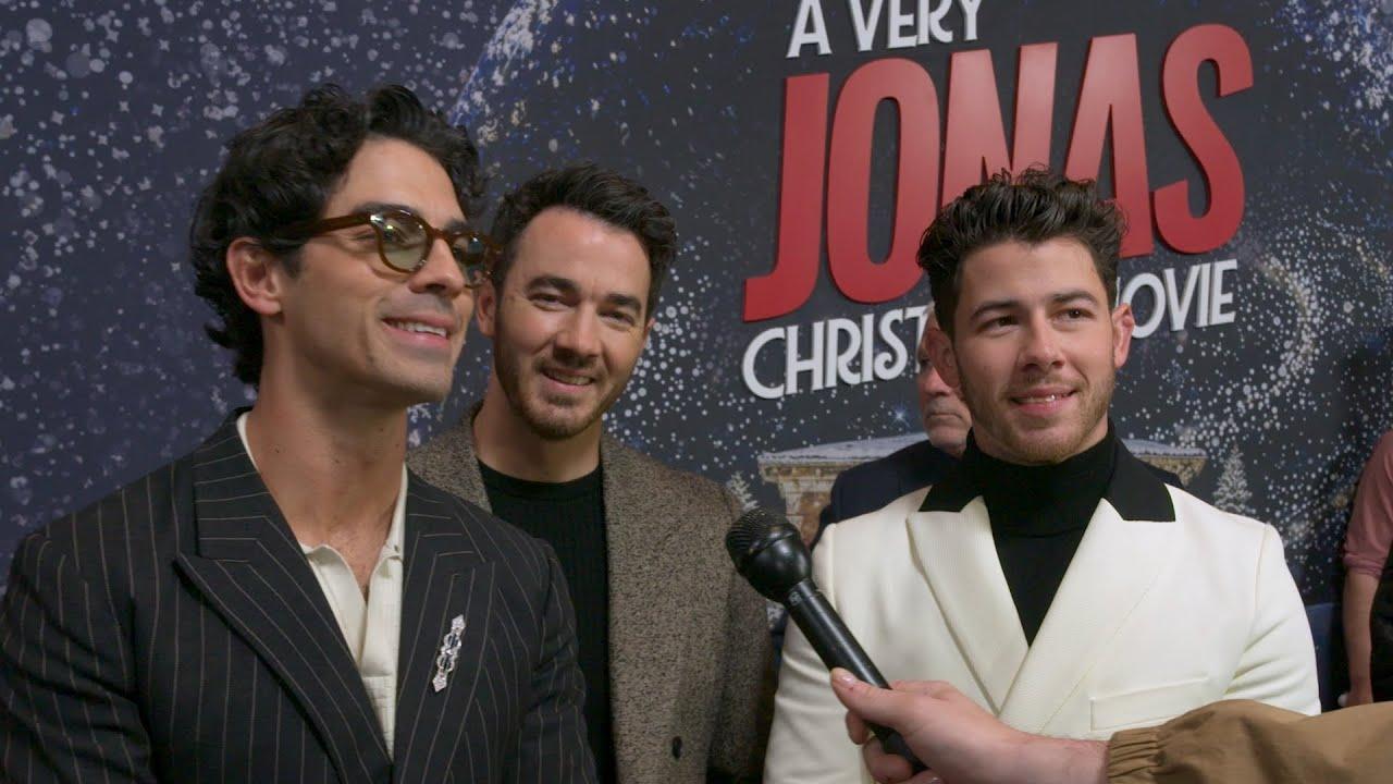 A Very Jonas Christmas Movie Trailer