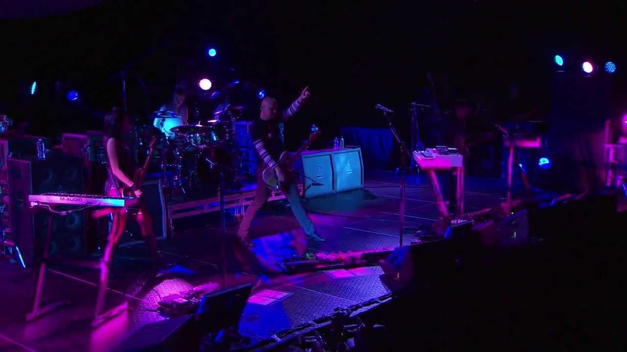 The Smashing Pumpkins Oceania: Live in NYC Trailer