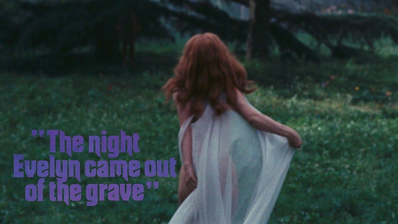 The Night Evelyn Came Out of the Grave Trailer