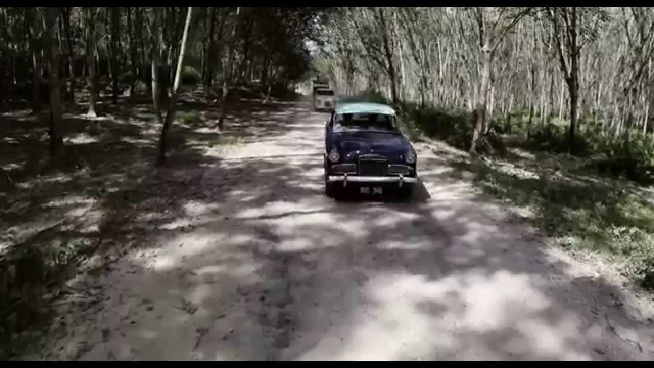 Capsule Trailer