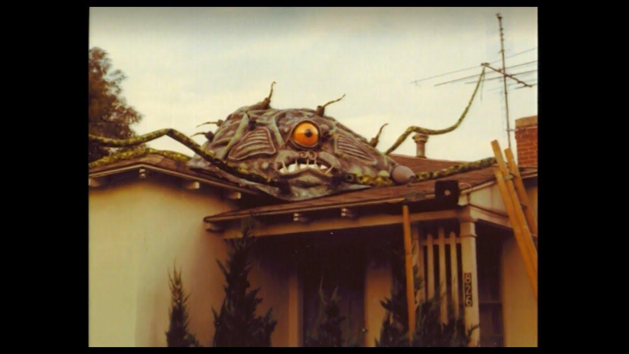 Bob Burns' Hollywood Haloween Trailer