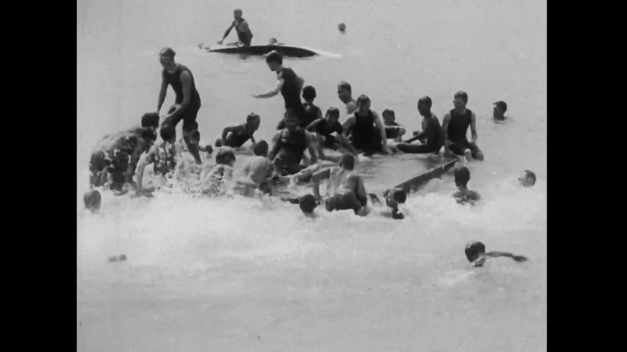 The "Float," Waikiki, Honolulu, Hawaiian Islands Trailer
