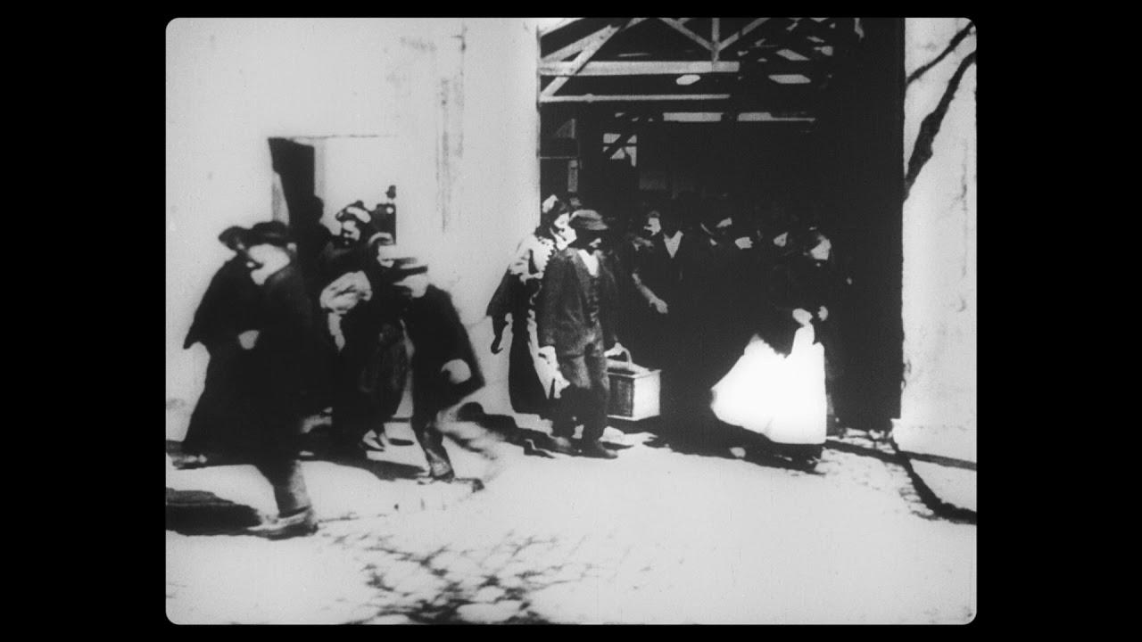 Sortie d’usine, [II] Trailer
