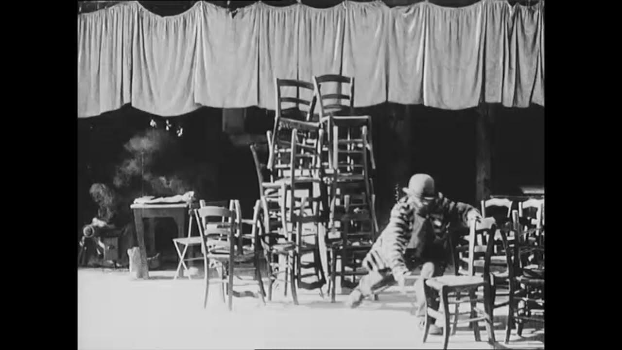 Rempailleur de chaises Trailer