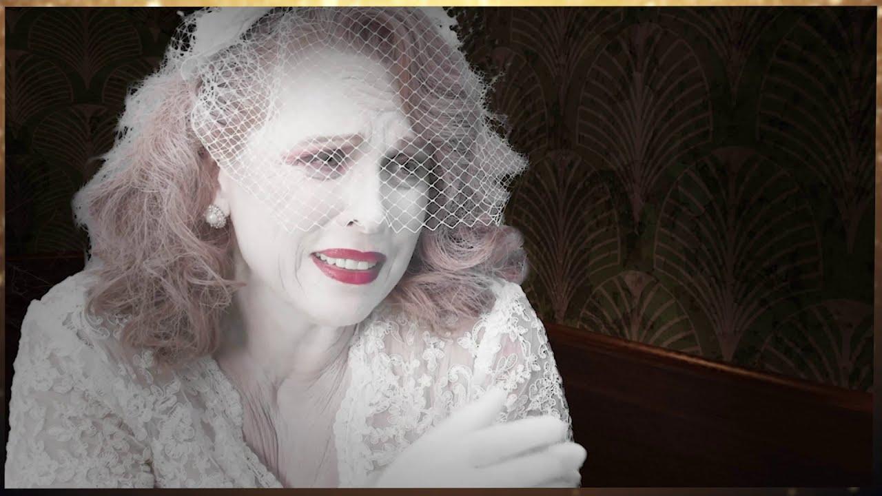 Estella Scrooge Trailer
