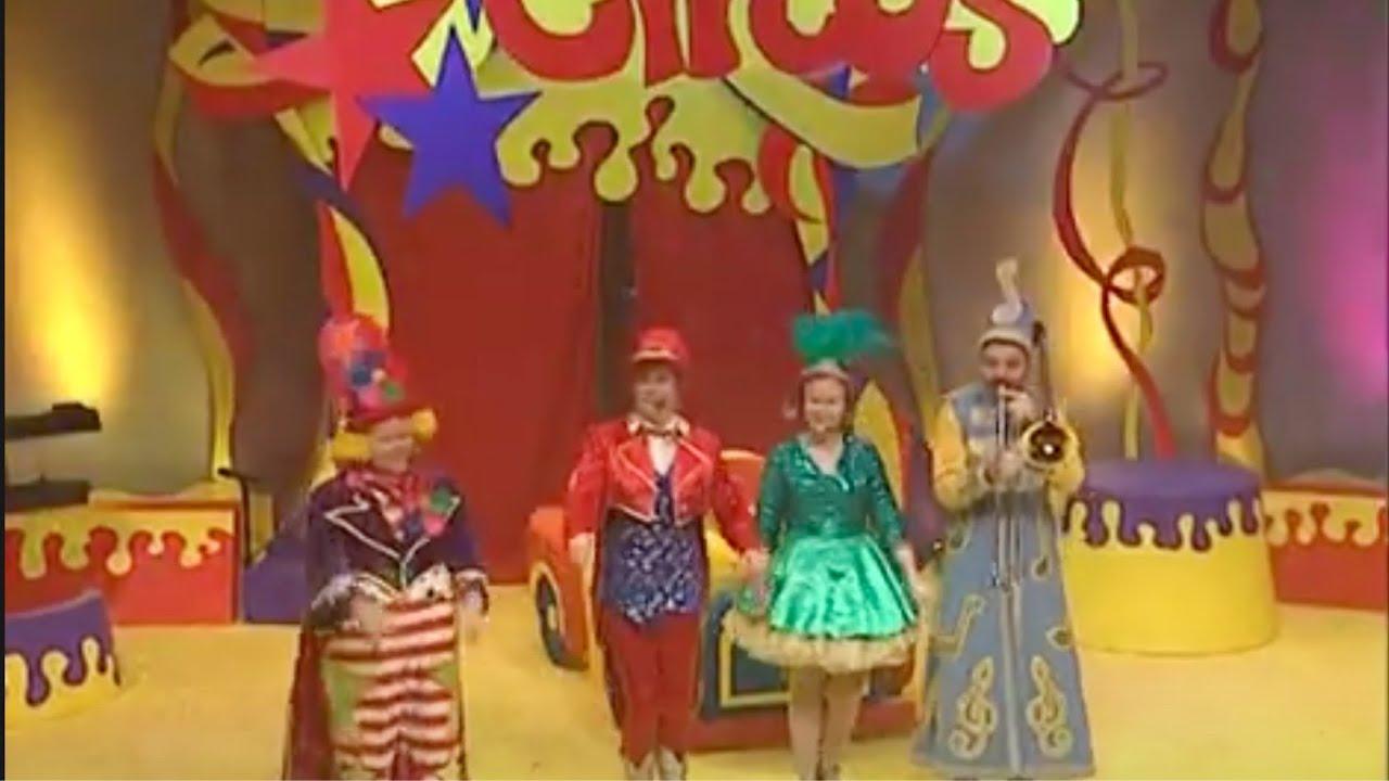 The Singing Kettle - Silly Circus Trailer