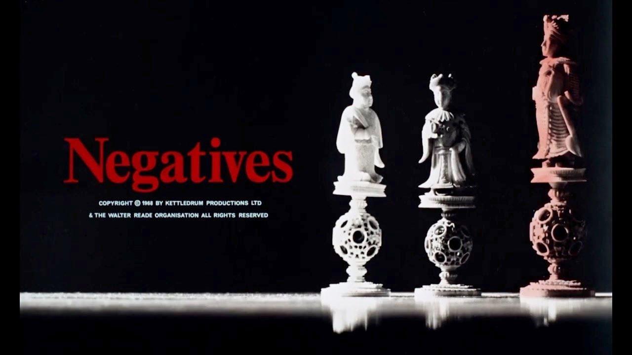 Negatives Trailer
