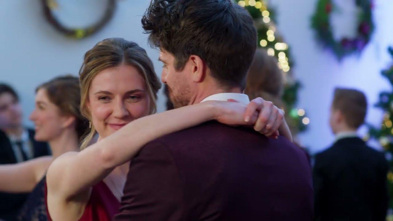 Coupled Up for Christmas Trailer