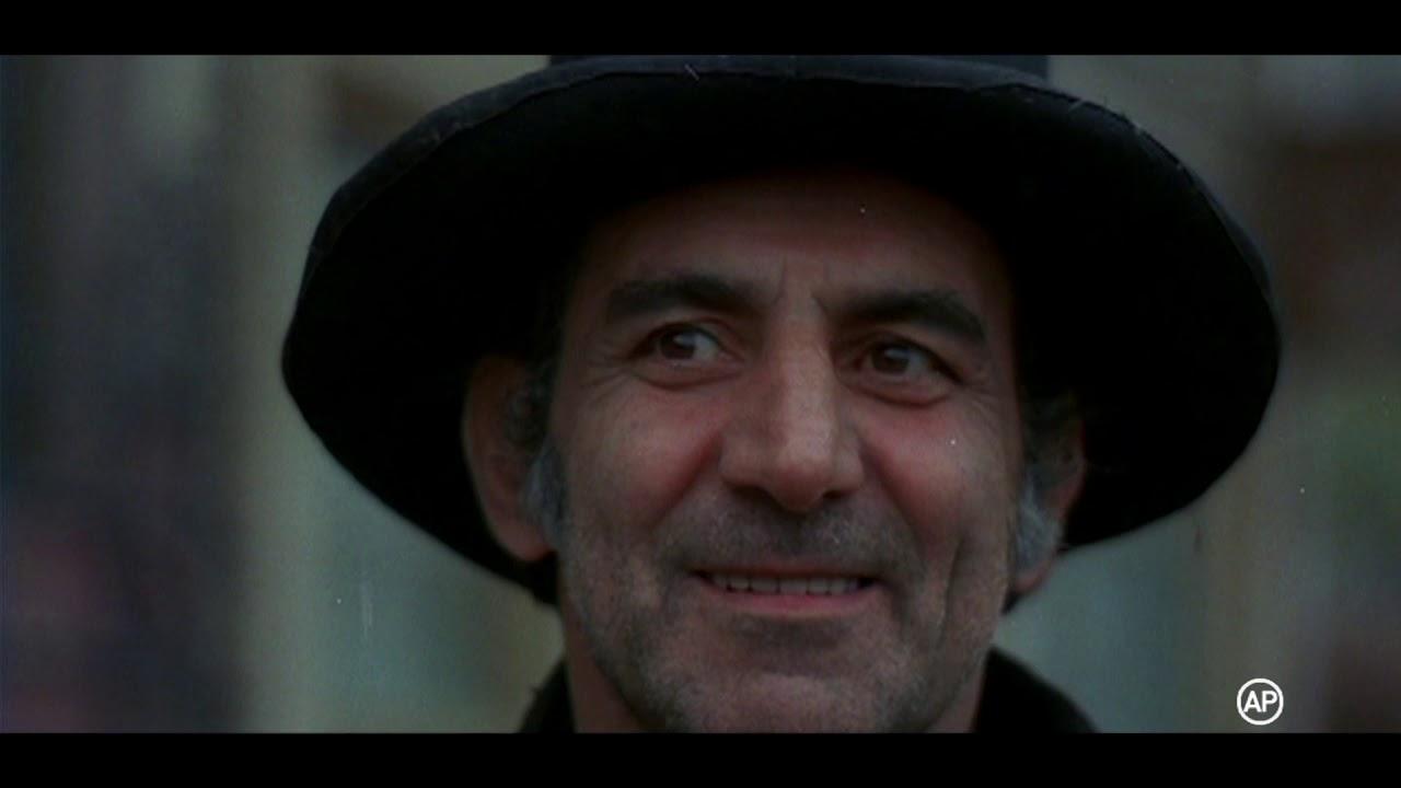 The Oil, the Baby and the Transylvanians Trailer