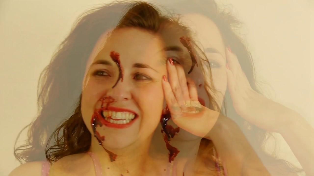 EL Cliente del Diablo Trailer