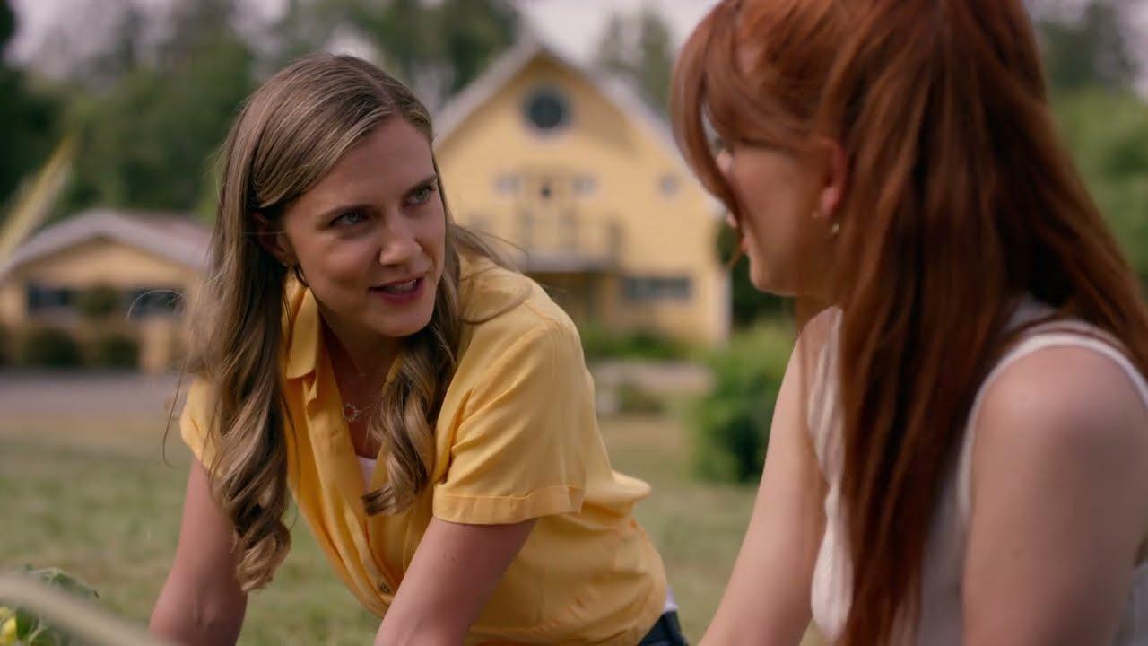 Love Amongst the Stars Trailer