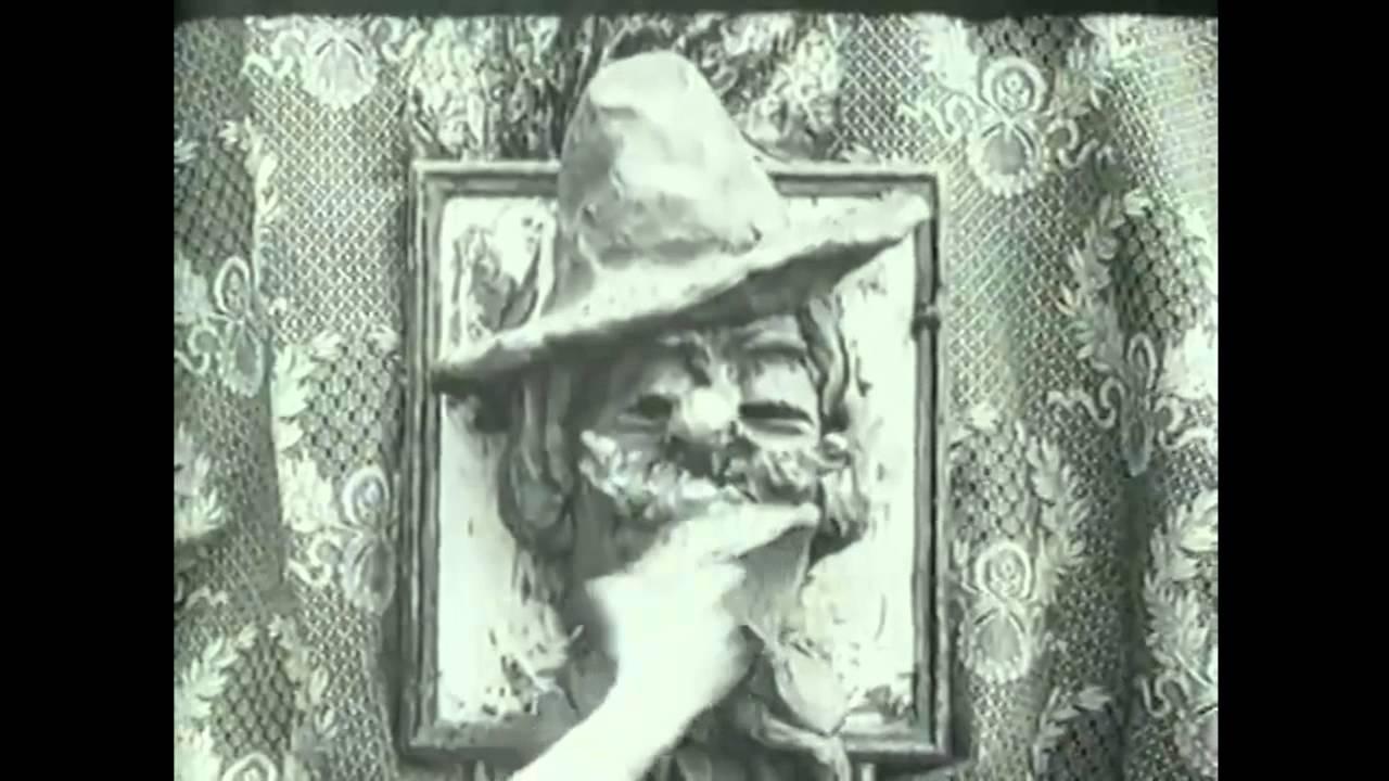 The Express Sculptor Trailer