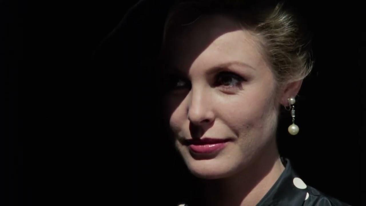 Strangers Kiss Trailer