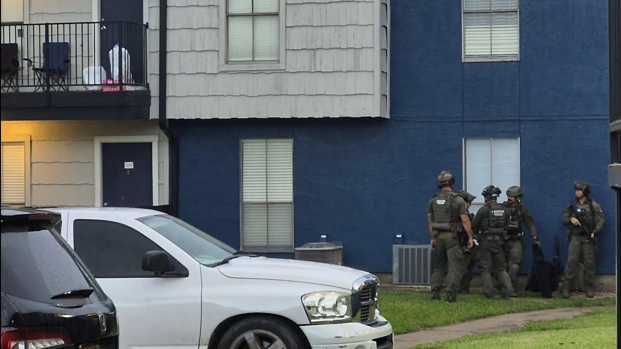 Houston Hostage Crisis Trailer