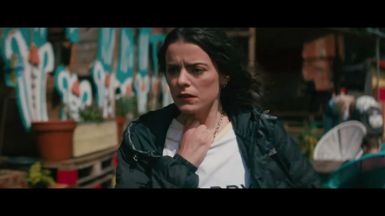 Cara Trailer
