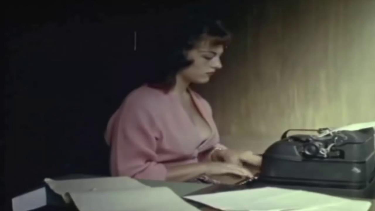 The Immoral Mr. Teas Trailer
