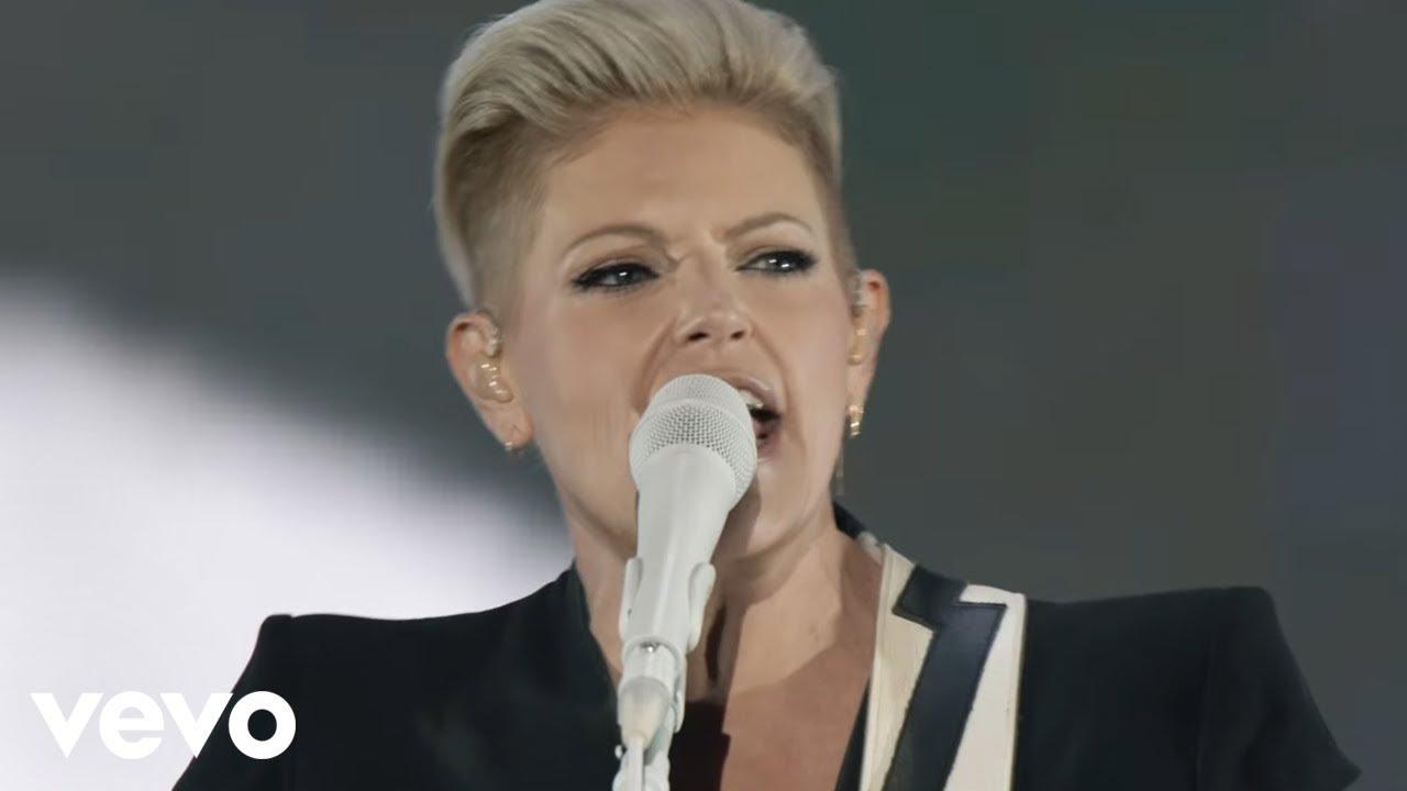 Dixie Chicks - DCX MMXVI Live Trailer