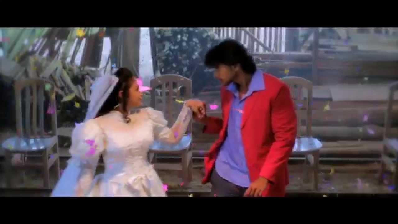 Ponge Ezhu Manohara Trailer