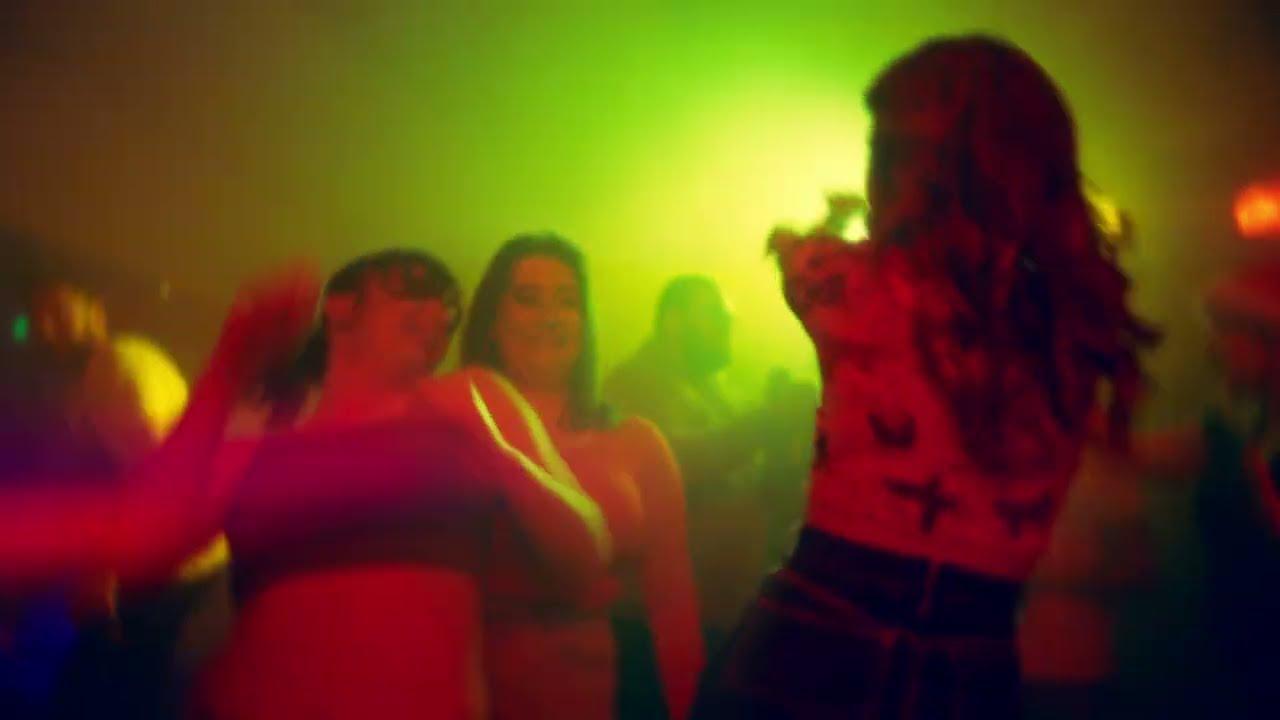 Straight Through Crew Trailer