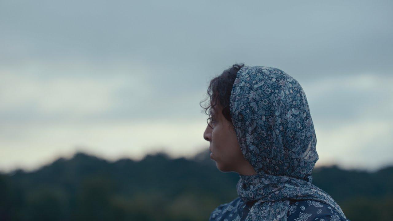 She Sings Trailer