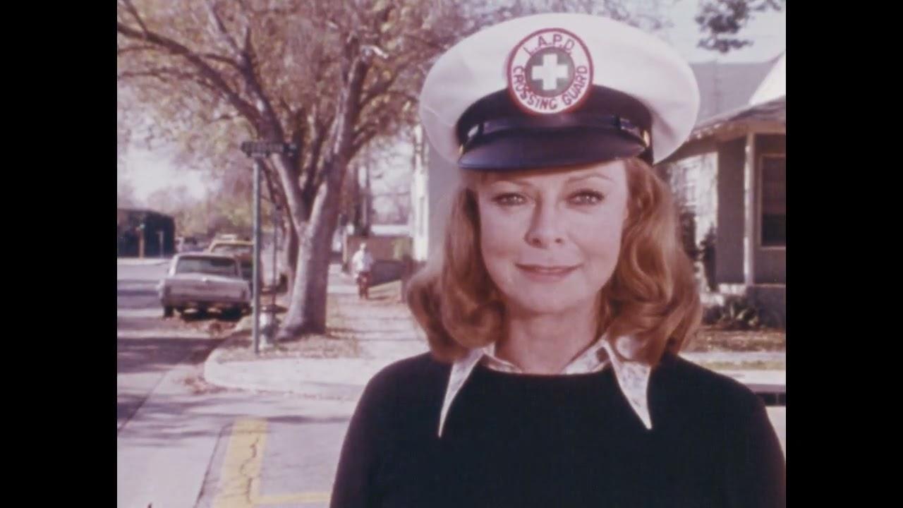 Walk Safe! Young America Trailer