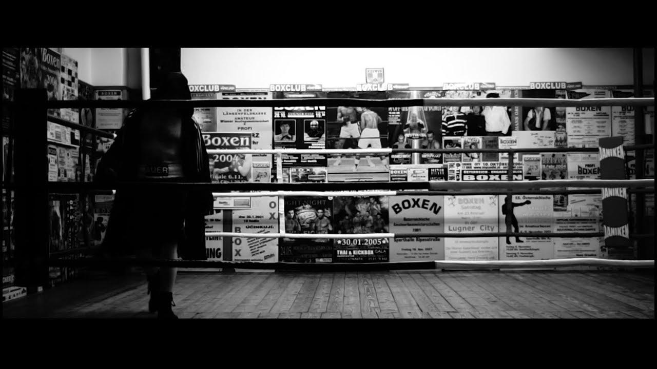 Auer Trailer