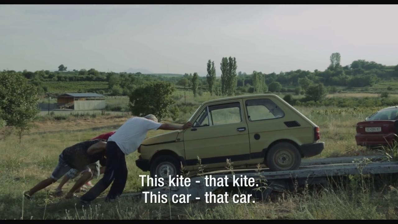 Avec l'amour Trailer