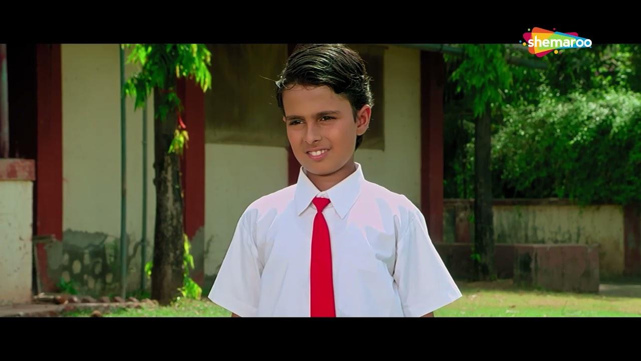 Aamhi Chamkate Taare Trailer