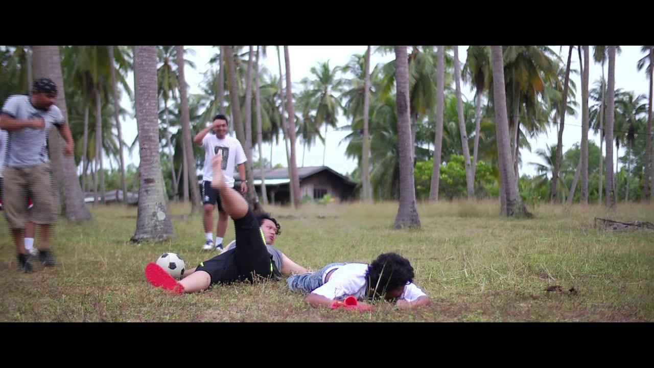 Sebuah Piala Seekor Kambing Trailer