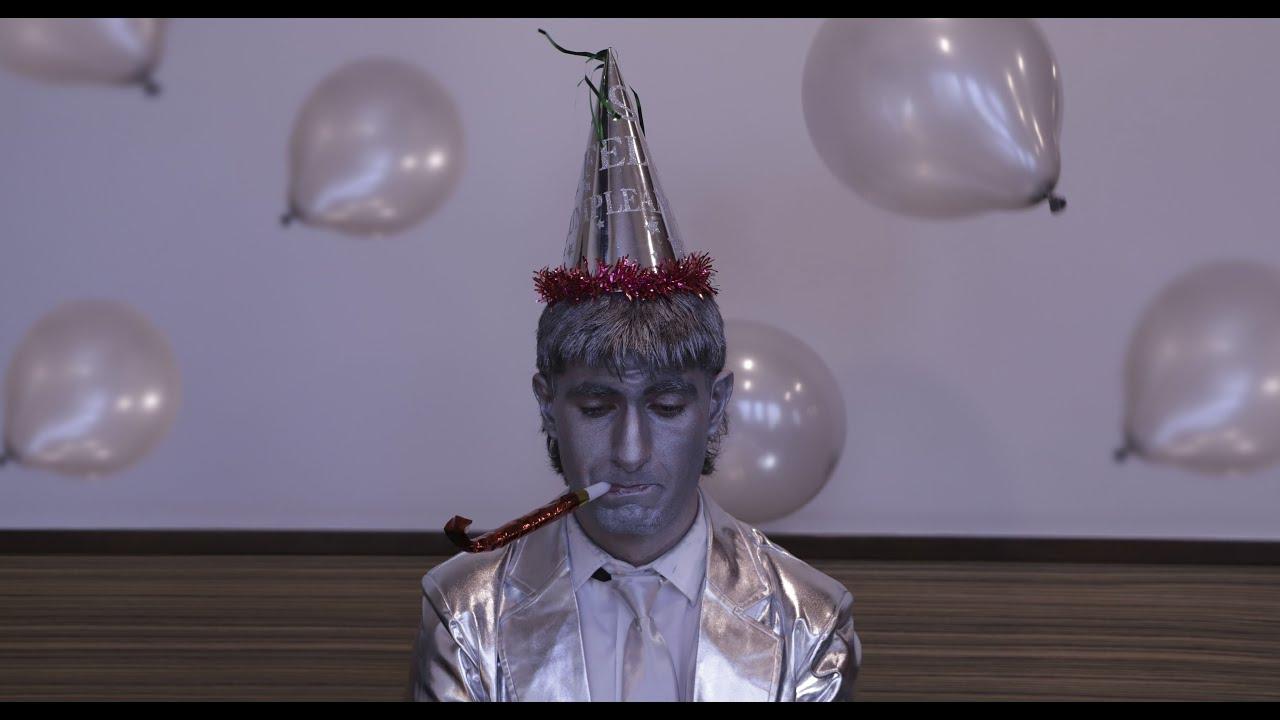 L'Homme de Fer-Blanc Trailer