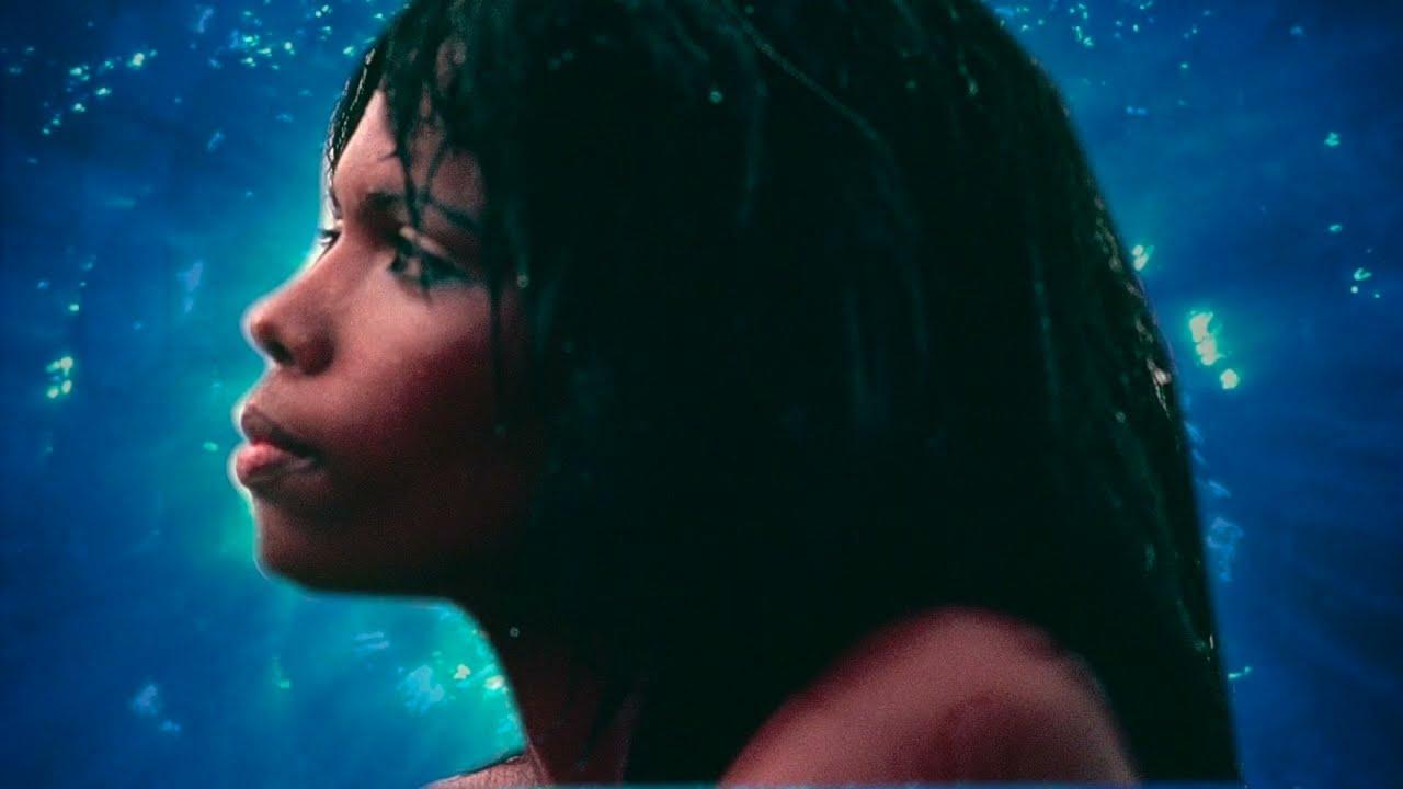 Sirenata en B Trailer
