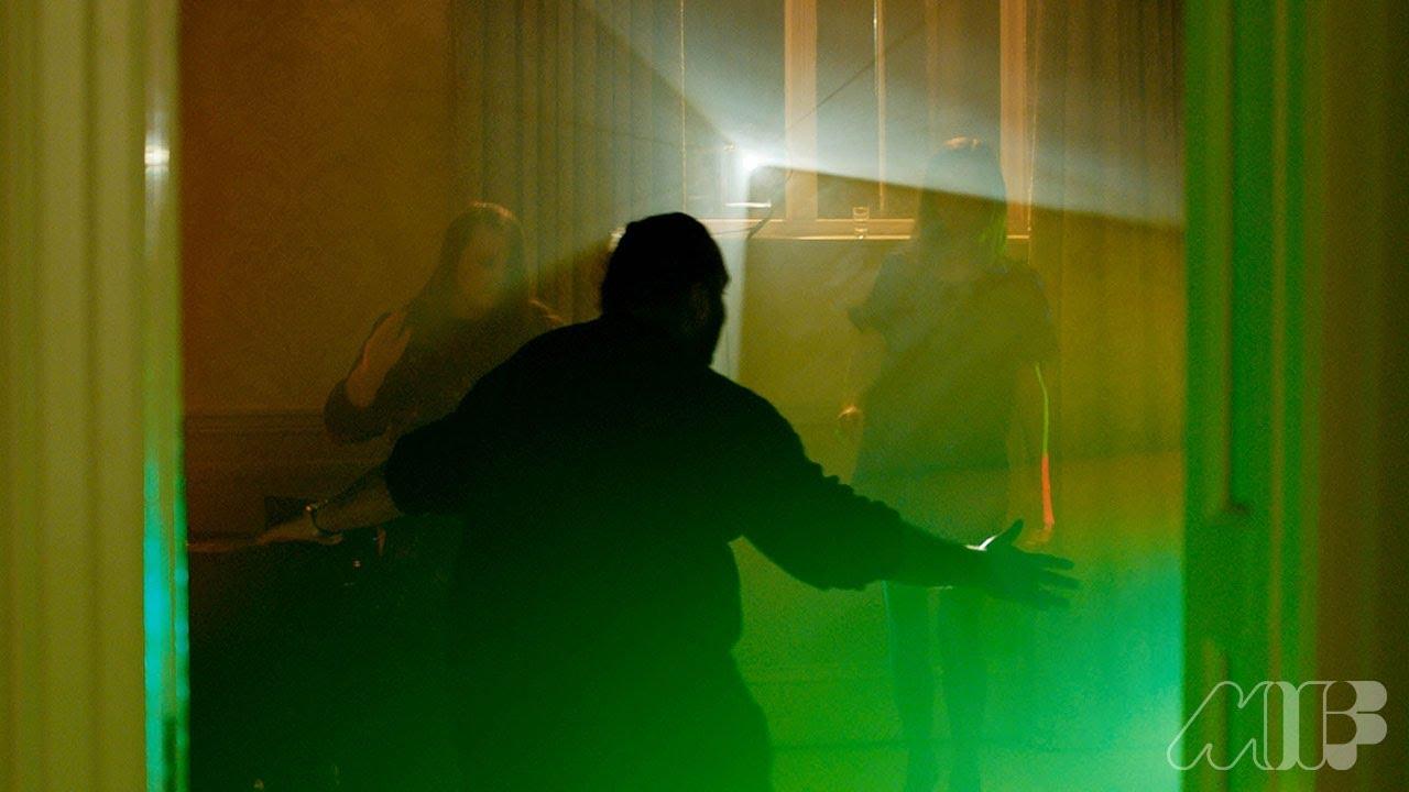 Happy New Year, Colin Burstead Trailer