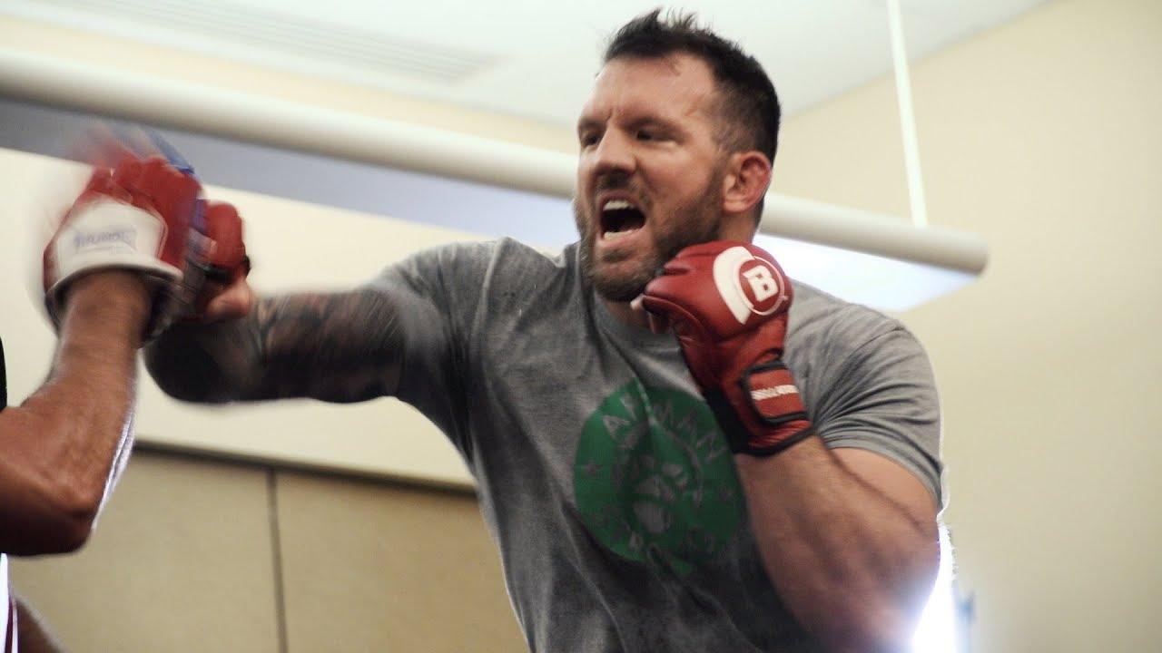 Bellator 207: Mitrione vs. Bader Trailer