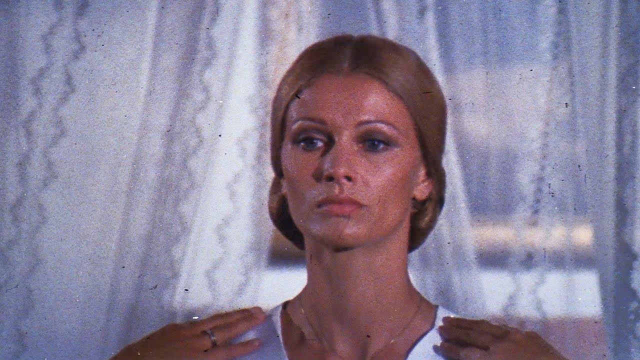 A White Dress for Marialé Trailer
