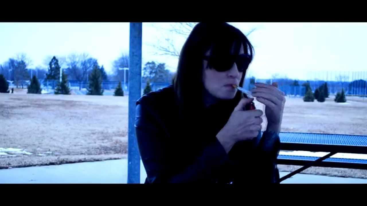 Gloved Murderess Trailer