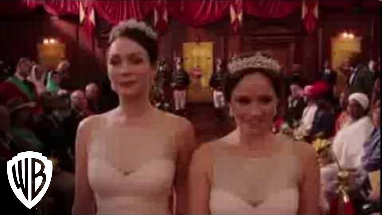 Sophia Grace & Rosie's Royal Adventure Trailer