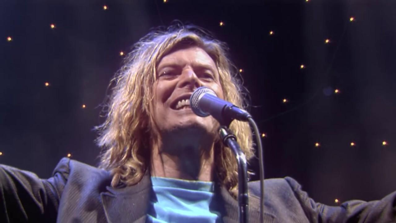 Bowie: Glastonbury 2000 Trailer