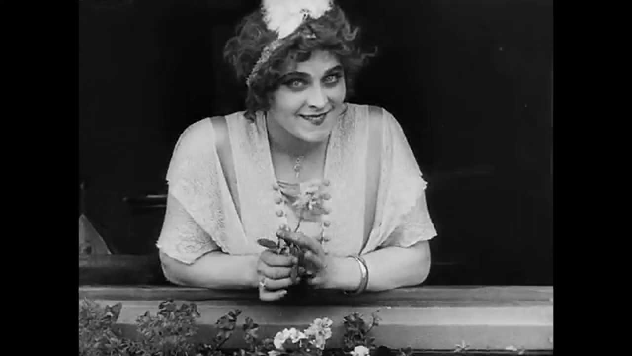 A Night at the Cinema in 1914 Trailer