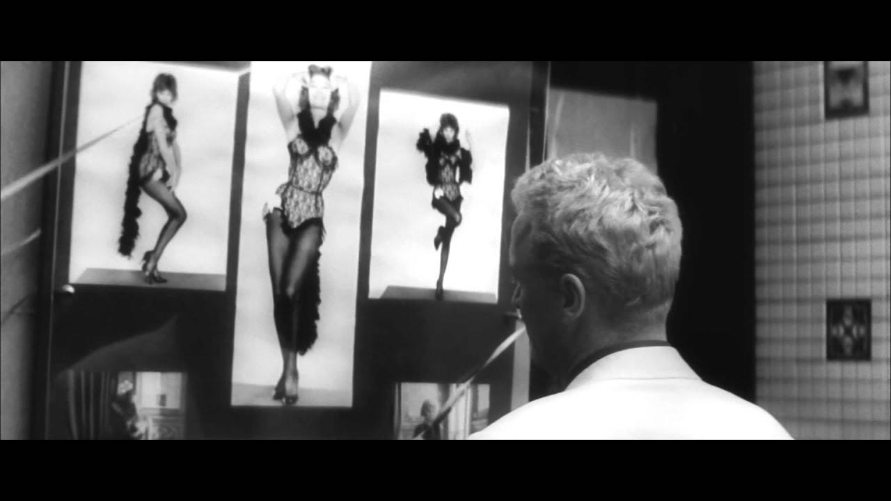 Lola Trailer