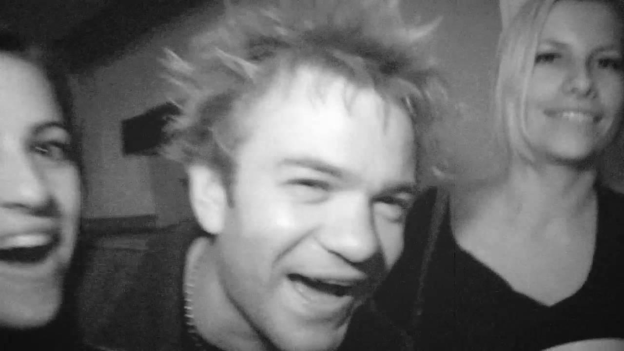 Sum 41: Don't Try This at Home Trailer