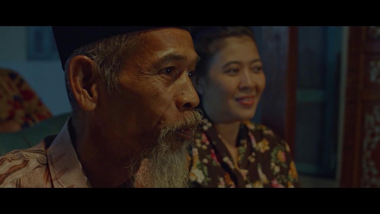 Rong Trailer
