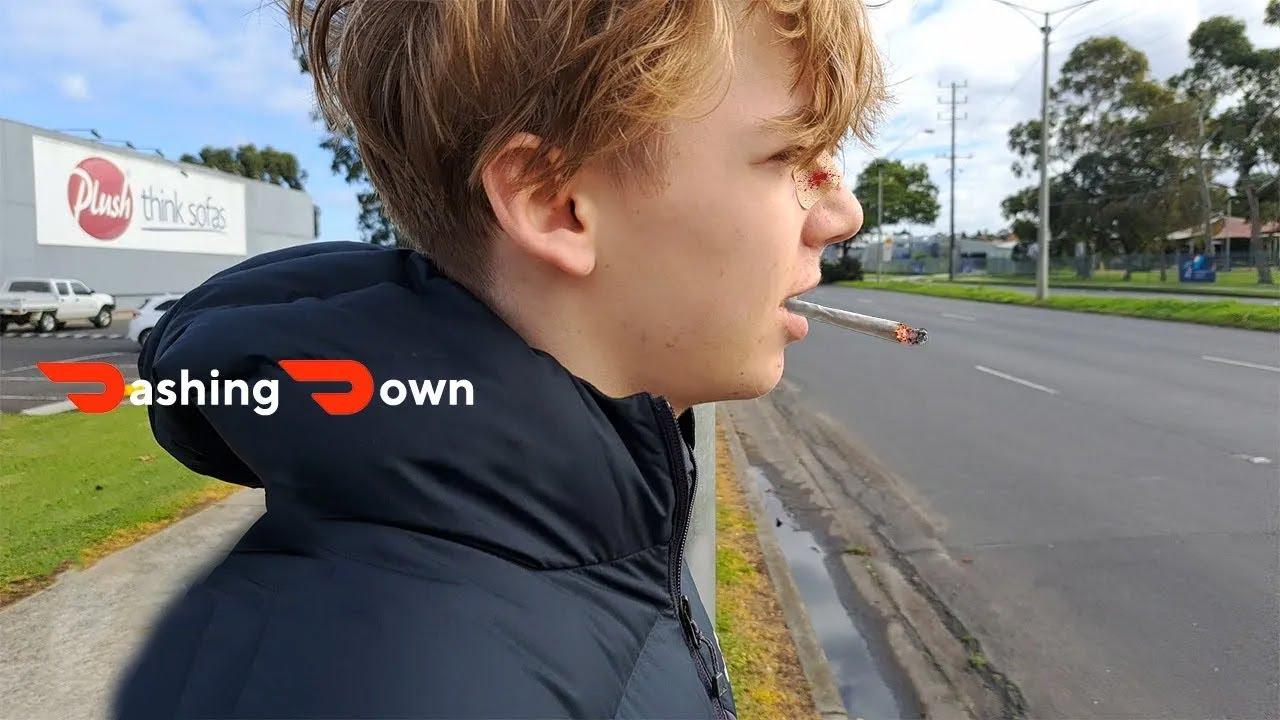 Dashing Down Trailer
