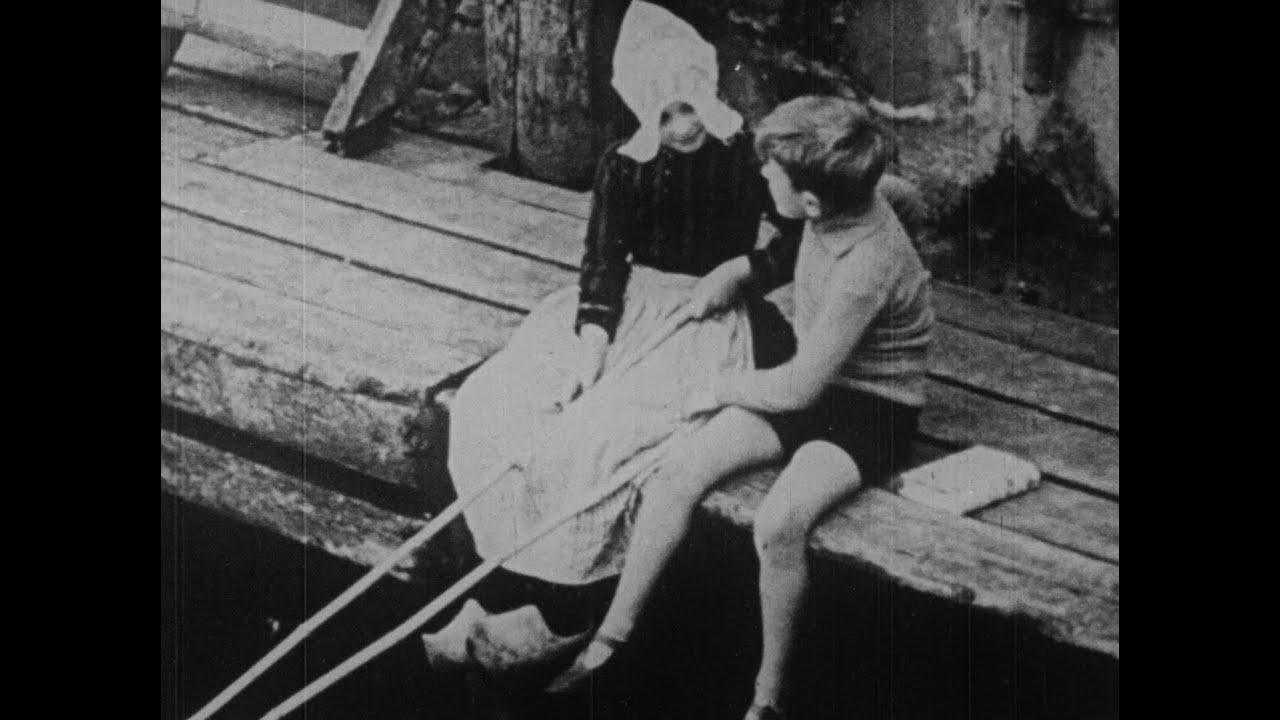 The Little Dutch Tulip Girl Trailer